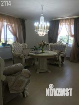 Коттедж 299м&sup2;, 3-этажный, участок 6 сот.  