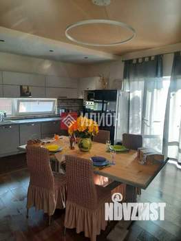 Дом 125м², 2-этажный, участок 6 сот.  