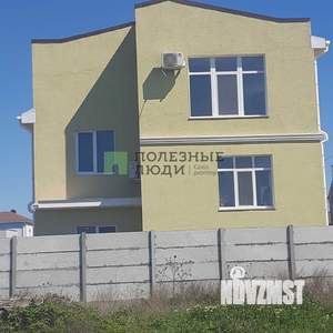 Дом 274м², 2-этажный, участок 6 сот.  
