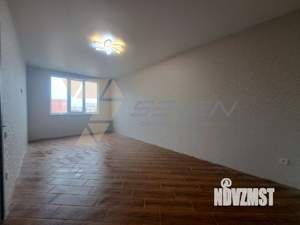 Дом 100м&sup2;, 2-этажный, участок 6 сот.  