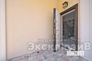 Дом 184м², 3-этажный, участок 3 сот.  