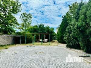 Дом 887м², 3-этажный, участок 12 сот.  