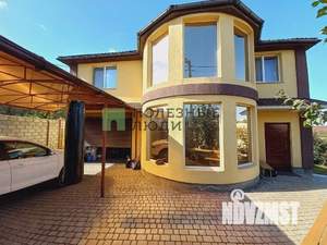 Дом 194м², 2-этажный, участок 5 сот.  