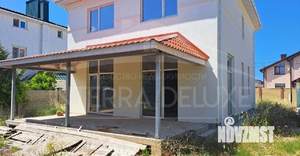 Дом 160м², 2-этажный, участок 4 сот.  