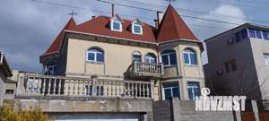 Дом 400м², 3-этажный, участок 4 сот.  