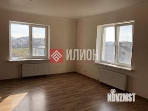 Дом 263м², 3-этажный, участок 6 сот.  