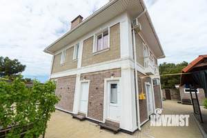 Дом 180м², 2-этажный, участок 7 сот.  