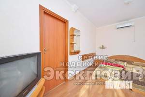 Дом 138м&sup2;, 3-этажный, участок 2 сот.  