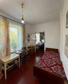 Дом 82м², 2-этажный, участок 9 сот.  