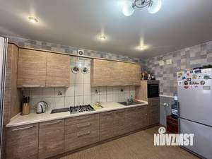 Дом 145м&sup2;, 2-этажный, участок 5 сот.  