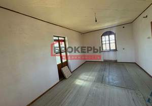 Дом 147м&sup2;, 3-этажный, участок 5 сот.  