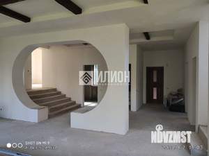 Дом 196м&sup2;, 2-этажный, участок 4 сот.  