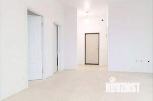 Дом 100м&sup2;, 1-этажный, участок 4 сот.  