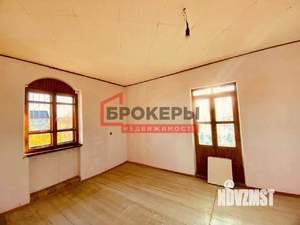 Дом 147м&sup2;, 3-этажный, участок 5 сот.  