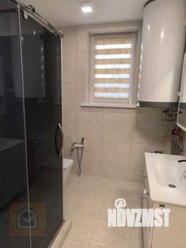 Дом 181м&sup2;, 2-этажный, участок 4 сот.  