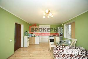 Дом 92м&sup2;, 2-этажный, участок 4 сот.  