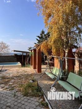 Дом 240м², 2-этажный, участок 6 сот.  