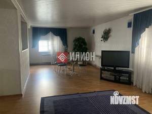 Дом 1200м², 4-этажный, участок 15 сот.  