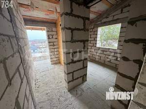 Дом 237м&sup2;, 2-этажный, участок 6 сот.  