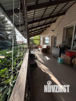 Дом 250м², 2-этажный, участок 6 сот.  