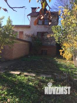 Дом 272м&sup2;, 3-этажный, участок 6 сот.  