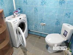 Дом 63м&sup2;, 2-этажный, участок 4 сот.  