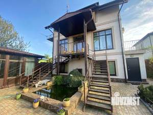 Коттедж 150м², 3-этажный, участок 4 сот.  