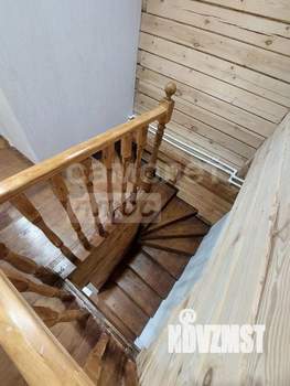 Коттедж 271м², 2-этажный, участок 6 сот.  
