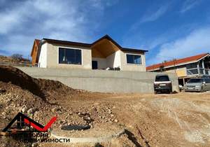 Дом 140м&sup2;, 1-этажный, участок 5 сот.  