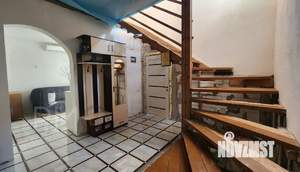 Дом 100м², 2-этажный, участок 4 сот.  