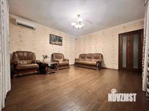 Дом 104м², 2-этажный, участок 4 сот.  