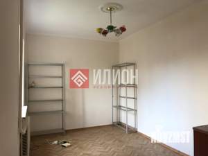 Дом 338м², 3-этажный, участок 6 сот.  