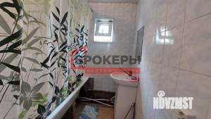 Дом 100м&sup2;, 1-этажный, участок 6 сот.  