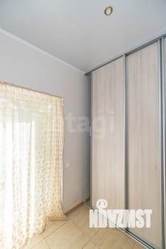 Дом 240м², 2-этажный, участок 11 сот.  