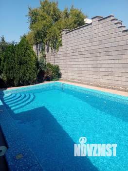 Дача 200м&sup2;, 2-этажный, участок 5 сот.  