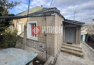 Дом 81м&sup2;, 2-этажный, участок 5 сот.  