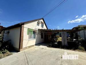 Дом 90м&sup2;, 2-этажный, участок 4 сот.  