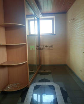 Дом 350м², 3-этажный, участок 8 сот.  