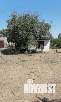 Дом 20м&sup2;, 1-этажный, участок 6 сот.  