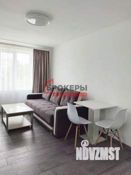 Дом 200м&sup2;, 2-этажный, участок 7 сот.  