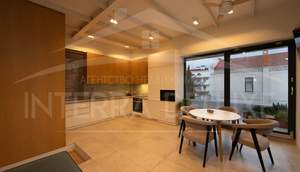 Дом 99м&sup2;, 2-этажный, участок 0 сот.  