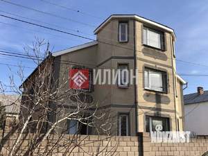 Дом 338м², 3-этажный, участок 6 сот.  