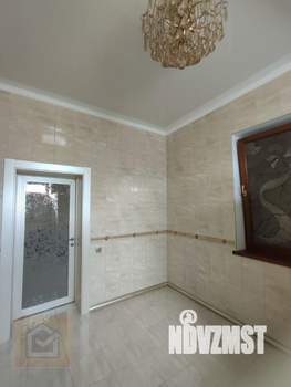 Дом 398м², 3-этажный, участок 14 сот.  