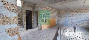 Дом 270м², 3-этажный, участок 4 сот.  