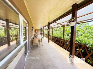 Дом 200м², 2-этажный, участок 8 сот.  