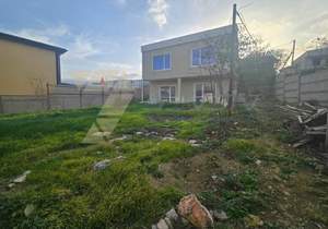 Дом 206м², 2-этажный, участок 4 сот.  