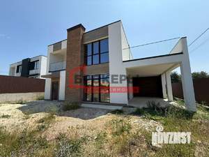 Дом 265м², 2-этажный, участок 5 сот.  