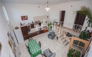 Дом 254м², 3-этажный, участок 5 сот.  