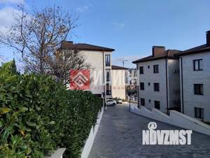 Дом 138м&sup2;, 2-этажный, участок 3 сот.  