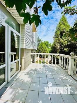 Дача 887м², 3-этажный, участок 12 сот.  